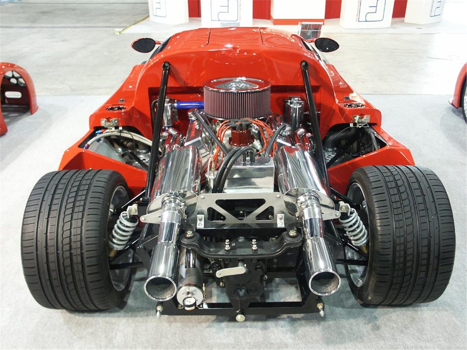 Engine and rear suspension of a red Ultima GTR