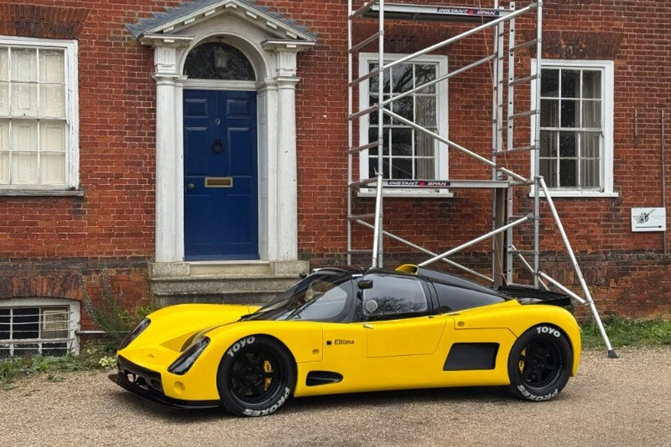 Lead advert photograph for the 2000 Ultima Sport on Car & Classic