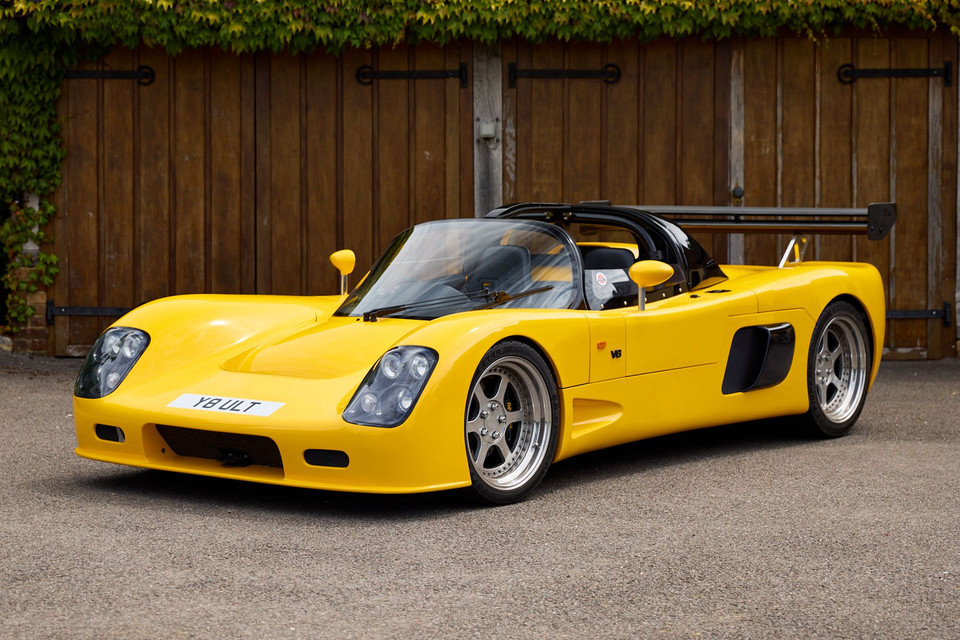Lead advert photograph for 2018 Ultima Can-Am on CLASSIC.COM