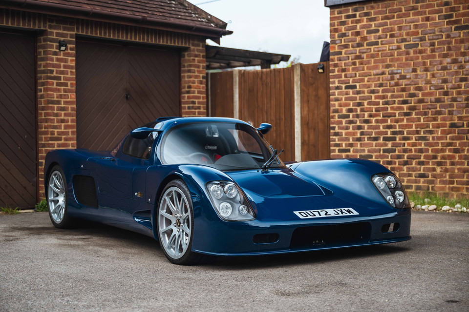 Lead advert photograph for 2022 Ultima Evolution on CLASSIC.COM