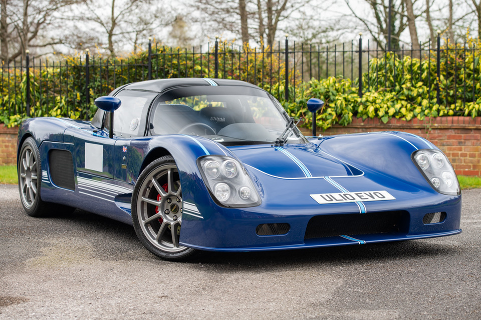 Lead auction photograph for the 2020 Ultima Evolution at Hampson Auctions