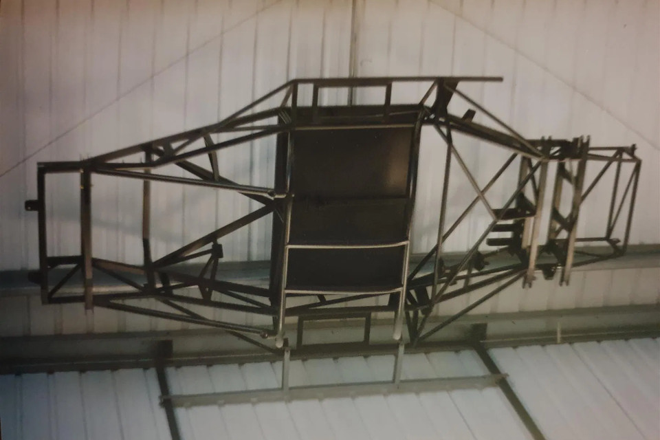 Lead advert photograph for 1998 Ultima chassis bodywork and Chevy engine on PistonHeads